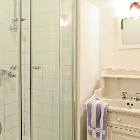 Guest house In - Rue Droite